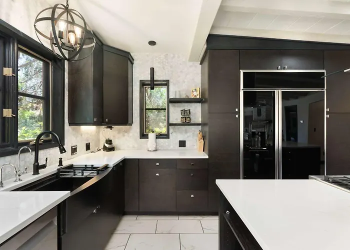 Holiday home Space Views & Sunsets Yours *