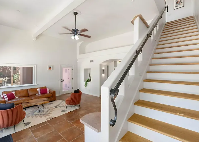 Holiday home Space Views & Sunsets Yours *